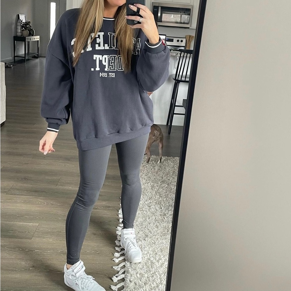 Oversized Women’s Sweatshirt